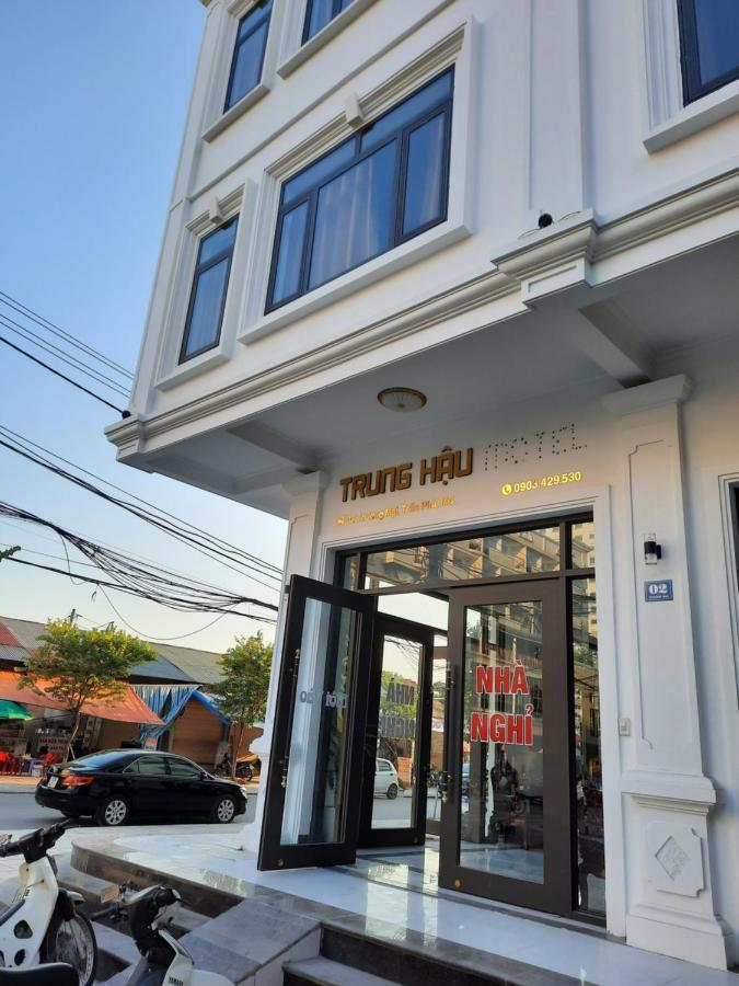 Nha Nghi Trung Hau Hotel Mong Cai Екстериор снимка