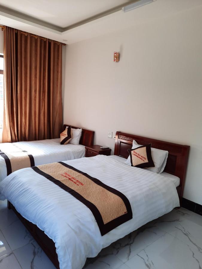 Nha Nghi Trung Hau Hotel Mong Cai Екстериор снимка